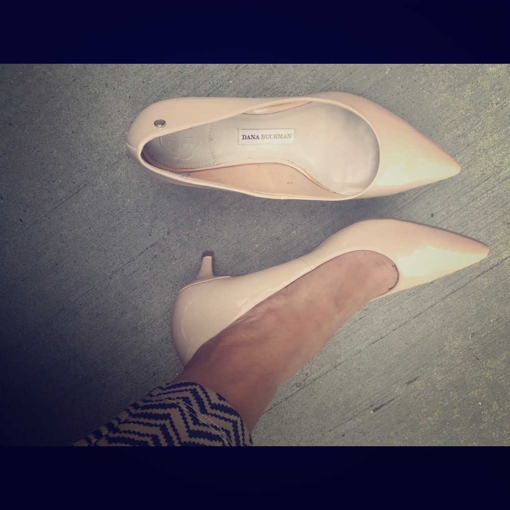 Low Heels - Dana Buchman